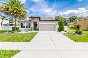 117 Colonial Pine Ln, Minneola, FL 34715 - Photo 1