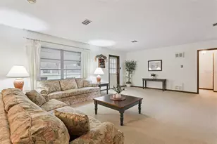 10617 SE 95th Terrace, Belleview, FL 34420 - Photo 11