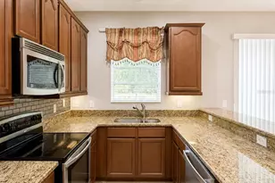 4851 Fiorazante Ave, Orlando, FL 32839 - Photo 3
