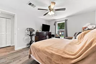 905 St Johns Ave, Green Cove Springs, FL 32043 - Photo 17