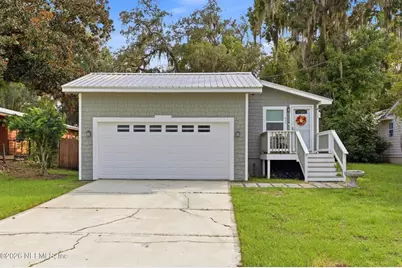 905 Saint Johns Avenue, Green Cove Springs, FL 32043 - Photo 1