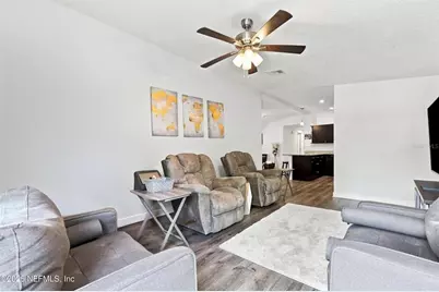 905 Saint Johns Avenue, Green Cove Springs, FL 32043 - Photo 11