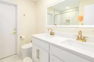 2086 Winnetka Ct, Orlando, FL 32818 - Photo 13