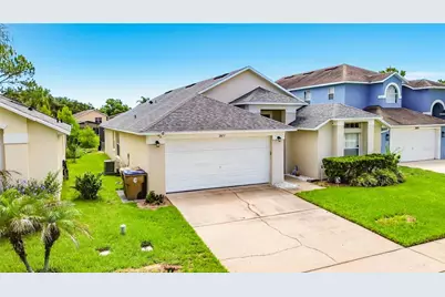 2873 Blooming Alamanda Loop, Kissimmee, FL 34747 - Photo 3