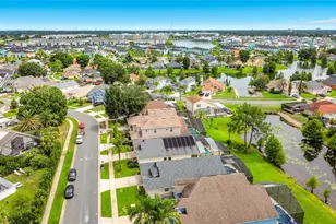 2873 Blooming Alamanda Loop, Kissimmee, FL 34747 - Photo 7