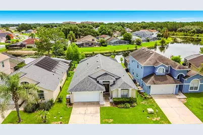2873 Blooming Alamanda Loop, Kissimmee, FL 34747 - Photo 3