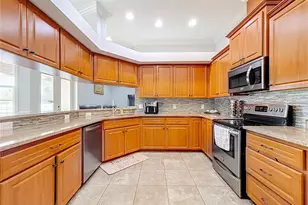 2534 Iris Ann Dr, Lakeland, FL 33810 - Photo 25