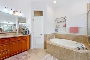 2534 Iris Ann Dr, Lakeland, FL 33810 - Photo 51