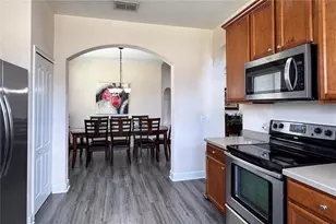 6335 Silver Leaf Ln, Lakeland, FL 33813 - Photo 9