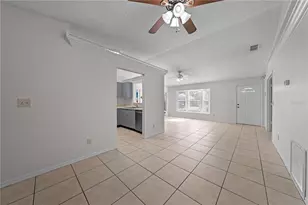 1094 Martin Blvd, Orlando, FL 32825 - Photo 15