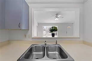 1094 Martin Blvd, Orlando, FL 32825 - Photo 23