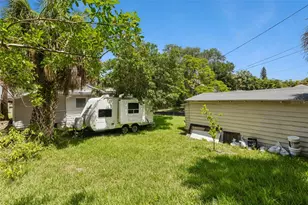 558 10th Ave S, Saint Petersburg, FL 33701 - Photo 19