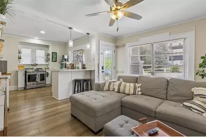 558 10th Ave S, Saint Petersburg, FL 33701 - Photo 5