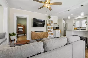 558 10th Ave S, Saint Petersburg, FL 33701 - Photo 13