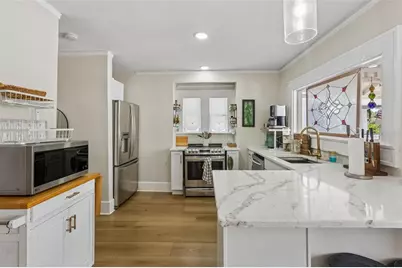 558 10th Ave S, Saint Petersburg, FL 33701 - Photo 9