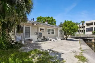 558 10th Ave S, Saint Petersburg, FL 33701 - Photo 17