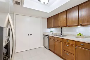203 Crown Oaks Way, Longwood, FL 32779 - Photo 15