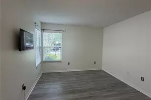 314 Allison Ave, Davenport, FL 33897 - Photo 7