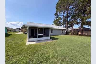 1061 Hunt Street NW, Palm Bay, FL 32907 - Photo 25