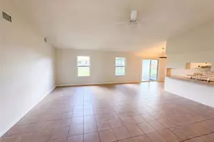 1061 Hunt St NW, Palm Bay, FL 32907 - Photo 7