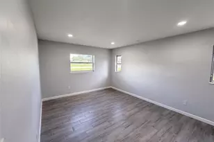 2096 W Atmore Cir, Deltona, FL 32725 - Photo 9