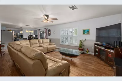 16017 Lanesboro Court, Clermont, FL 34711 - Photo 13