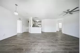 2276 Betsy Ross Ln, Saint Cloud, FL 34769 - Photo 13