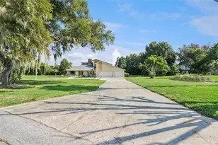 25 Lakewood Causeway, Winter Haven, FL 33884 - Photo 1
