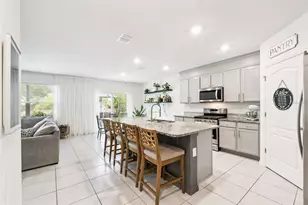 181 Lazio Cir, Debary, FL 32713 - Photo 5