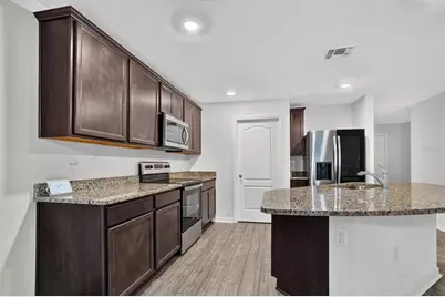 1556 Wynford Circle, Tavares, FL 32778 - Photo 17