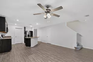 1556 Wynford Cir, Tavares, FL 32778 - Photo 15