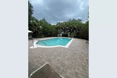 3781 Clubside Pointe Drive, Orlando, FL 32810 - Photo 13