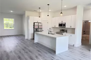 16827 SW 41st Ave Rd, Ocala, FL 34473 - Photo 5