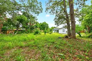 6045 Wedgewood Cir, Orlando, FL 32808 - Photo 21