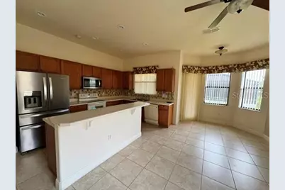 896 Barcelona Drive, Poinciana, FL 34759 - Photo 5