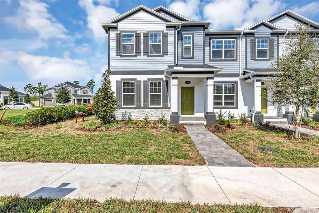 518 Lady Palm St - 518 Lady Palm St, Apopka, FL 32703 Luxury Property | Jose Angel Pina