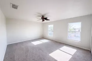5604 Royal Hills Dr, Winter Haven, FL 33881 - Photo 15