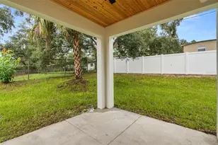 221 S Sunset Ave, Mascotte, FL 34753 - Photo 25