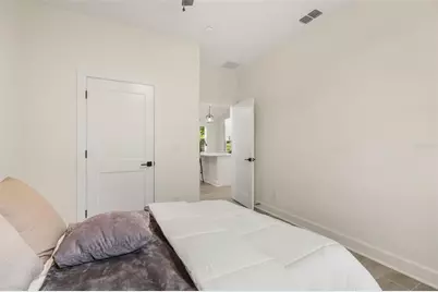 221 S Sunset Avenue, Mascotte, FL 34753 - Photo 19