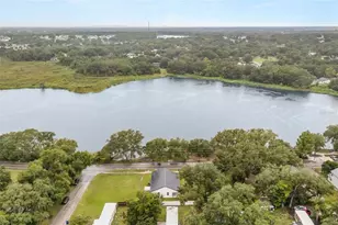221 S Sunset Ave, Mascotte, FL 34753 - Photo 31