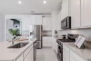 3945 Kennebunk Loop, Mount Dora, FL 32757 - Photo 9