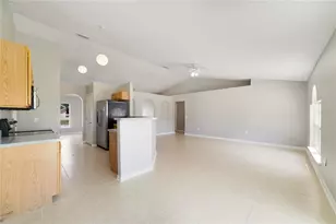 529 Peace Dr, Poinciana, FL 34759 - Photo 5
