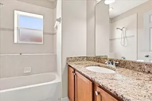2403 S Shine Ave, Orlando, FL 32806 - Photo 15
