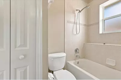 2403 S Shine Avenue #B, Orlando, FL 32806 - Photo 25