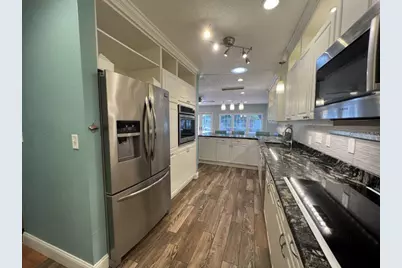 146 Giralda Boulevard NE, Saint Petersburg, FL 33704 - Photo 49
