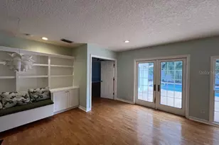 146 Giralda Blvd NE, Saint Petersburg, FL 33704 - Photo 37