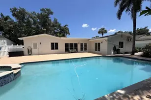 146 Giralda Blvd NE, Saint Petersburg, FL 33704 - Photo 7