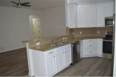 6828 Helmsley Circle, Windermere, FL 34786 - Photo 11