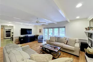1319 Buckwood Dr, Orlando, FL 32806 - Photo 15