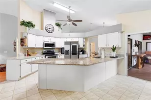 12512 Tillingham Ct, Orlando, FL 32837 - Photo 7